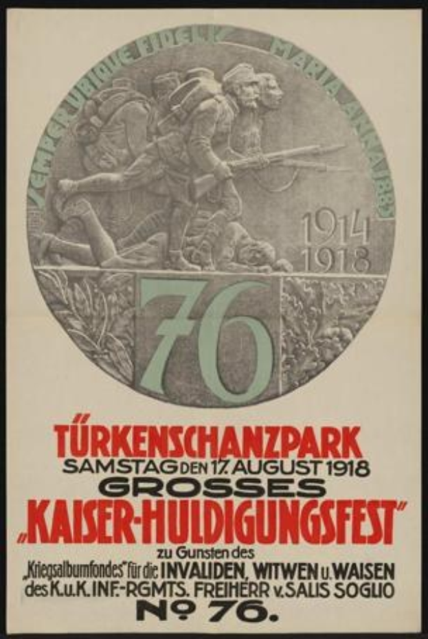 Plakat zum 70-jährigen Jubiläum des Kaiser-Huldigungsfests in Berlin, Deutschland, gerahmt in einem Fotorahmen, mit einer Gruppe von Menschen in der Mitte umgeben von Text und Zahlen.