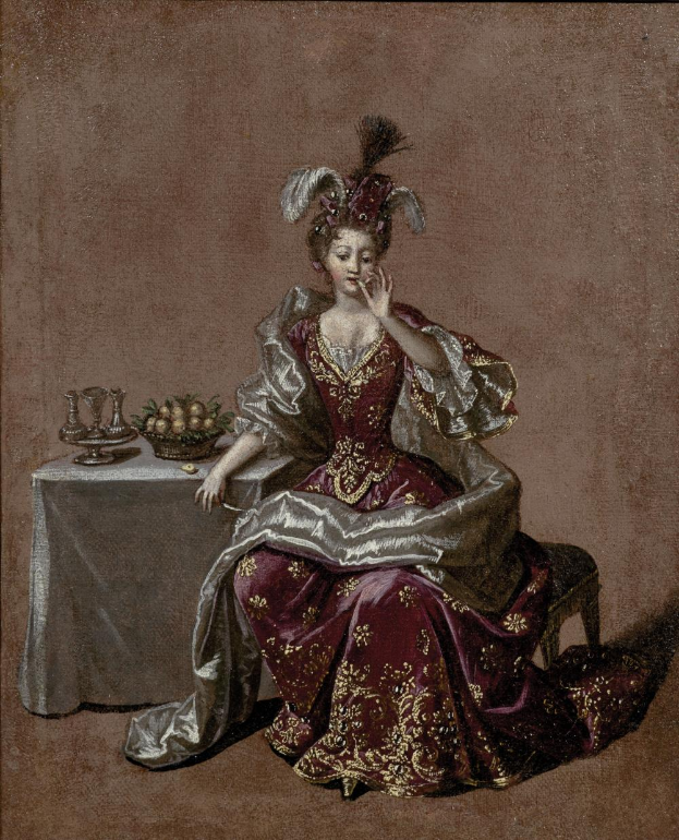 Eine Frau in einem roten Kleid mit aufwändigen Details und einem eleganten Haarknoten sitzt an einem Tisch mit einem Korb voller Früchte und anderen Gegenständen und schaut zur Seite mit einem majestätischen und würdevollen Gesichtsausdruck.