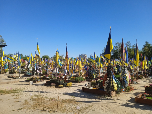 Ukraine und Thies erhalten Rettungswagen aus der Blades Stadt