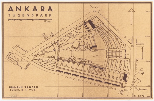 Ein detaillierter alter Stadtplan von Ankara Jugendpark in Berlin, Deutschland, der Straßen, Gebäude und andere Merkmale zeigt, mit zusätzlichen Textinformationen.
