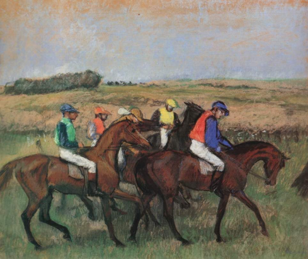 Malerisches Bild von Jockeys auf galoppierenden Pferden in einer Wiese mit Bäumen und einem strahlend blauen Himmel, Mähnen und Schweife wehen im Wind unter einer scheinenden Sonne.