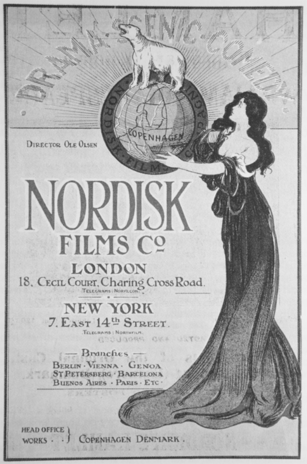 Eine Frau in einem langen Kleid mit einem menschlichen Gesicht auf dem Kleid, die Nordisk Films Co. London bewirbt, mit Text, der die Dienstleistungen des Unternehmens ankündigt.